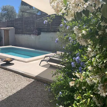Belle Récente De 120 M2 Avec Piscine *