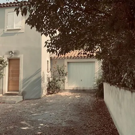 Belle Récente De 120 M2 Avec Piscine