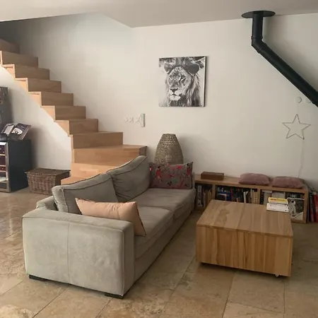 Belle Recente De 120 M2 Avec Piscine